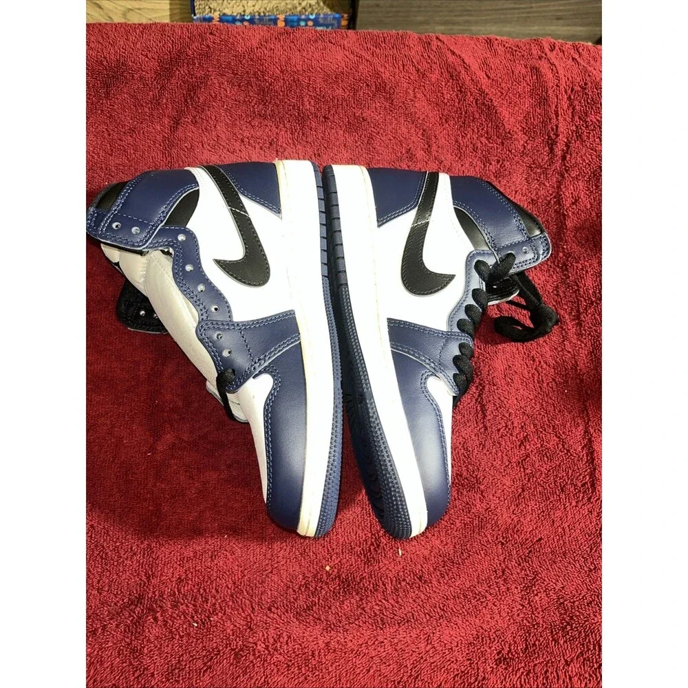 Size 5 - Air Jordan 1 Retro OG High Midnight Navy